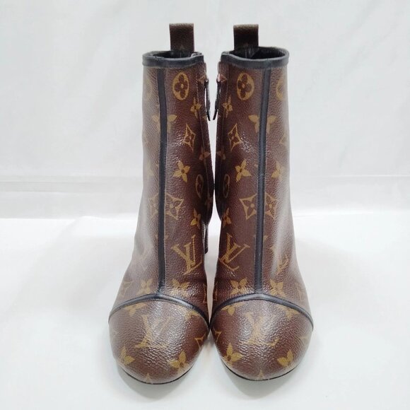 Louis Vuitton Boots Women Dark Brown Leather (calf) 500-071425 - Picture 1 of 9